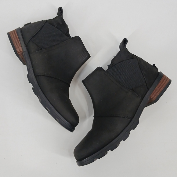 Sorel Emelie Chelsea Boots - Picture 2 of 7